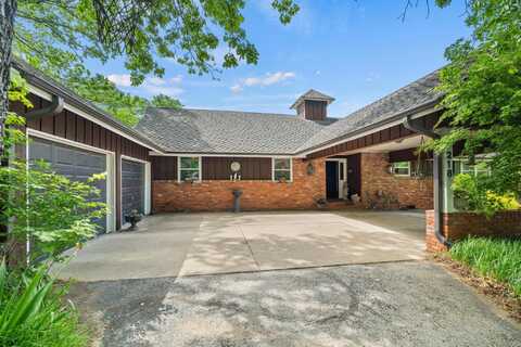 2218 E Cardinal Street, Springfield, MO 65804