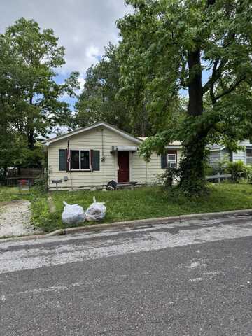 2126 N Grace Avenue, Springfield, MO 65803