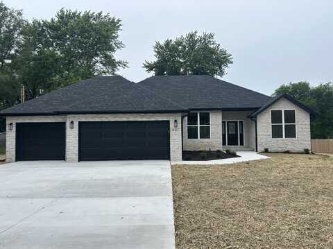701 John F Kennedy Drive, Willard, MO 65781