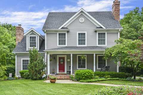 601 Glen Oaks Circle, Nixa, MO 65714
