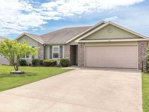 523 Amber Avenue, Hollister, MO 65672