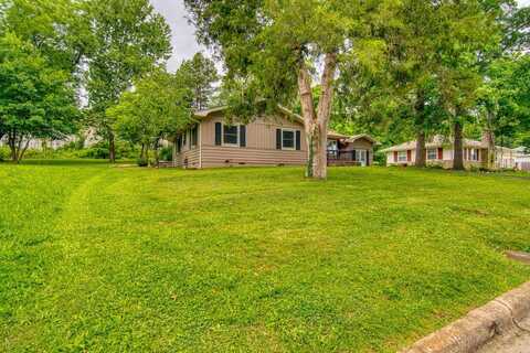 517 Eiserman Avenue, Branson, MO 65616