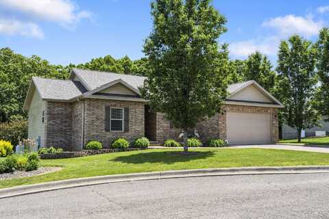 94 W Pine Lane, Reeds Spring, MO 65737
