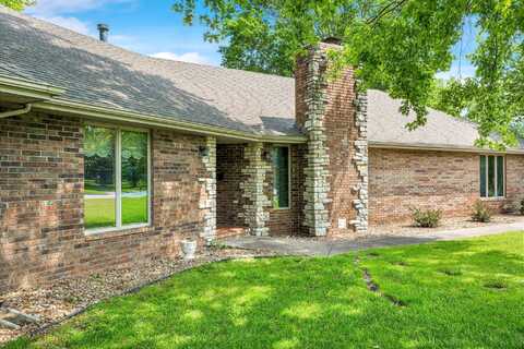 3131 E Southern Hills Boulevard, Springfield, MO 65804