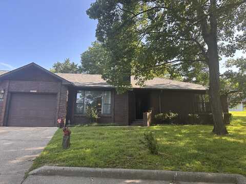 154 A Scofield Avenue, Forsyth, MO 65653