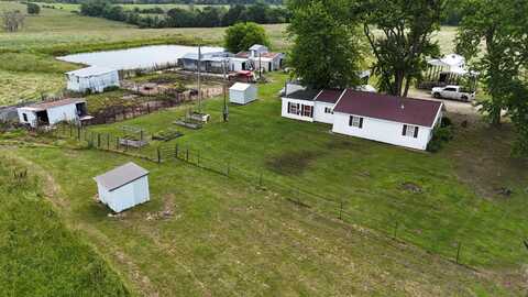 4317 P Road, Seymour, MO 65746
