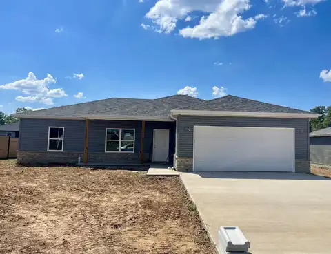 1732 Cash Drive, Mount Vernon, MO 65712