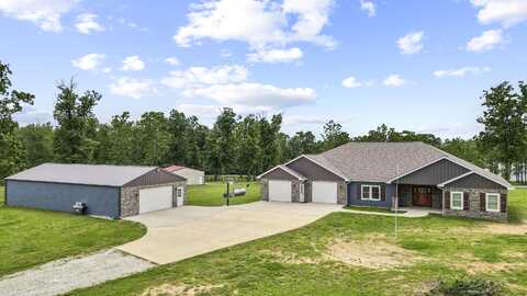 5714 Private Road 8072, West Plains, MO 65775