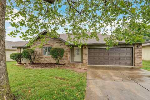 1436 W Whiteside Street, Springfield, MO 65807