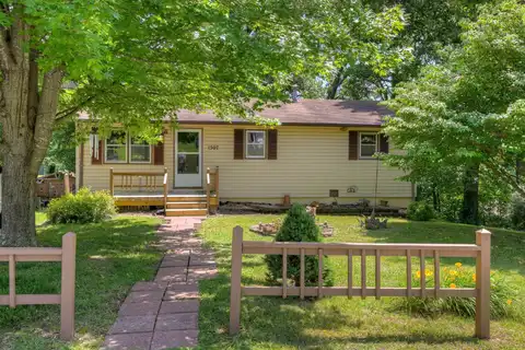 1507 Hilldale Drive, Neosho, MO 64850