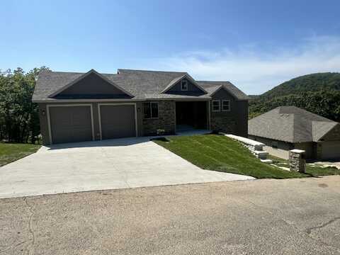 409 Silverwood Circle, Branson West, MO 65737
