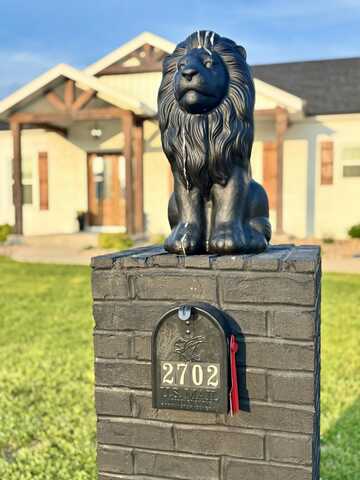 2702 Town Drive, Mountain Grove, MO 65711