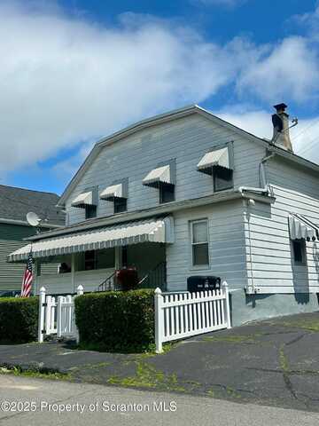 1040 Mark Avenue, Dunmore, PA 18510