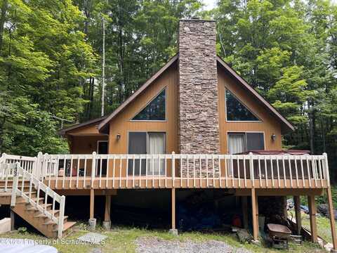 133 Red Abbott Road, Clifford Twp, PA 18470