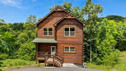 2249 Wingspan Drive, Sevierville, TN 37876