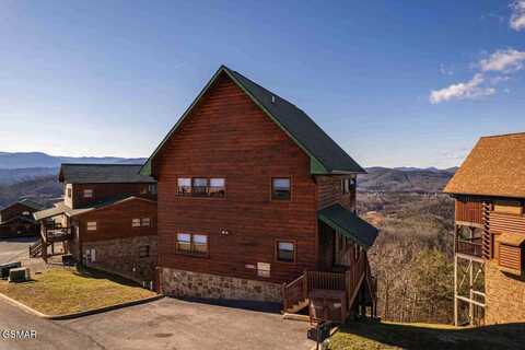 2412 Breezey Ridge Drive, Sevierville, TN 37876
