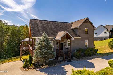 150 Burning Oaks Drive, Sevierville, TN 37876