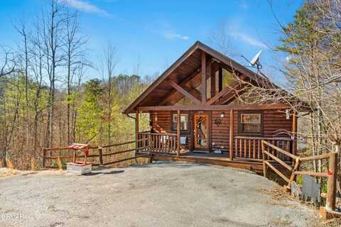 3290 Emerald Springs Loop, Sevierville, TN 37862
