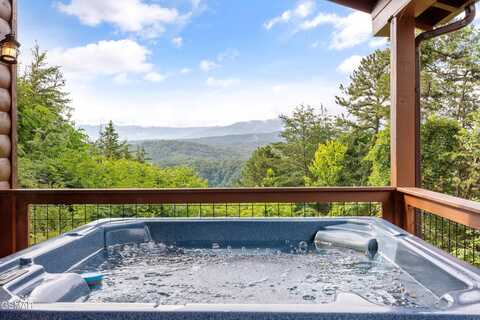 1830 Blue Tick Way, Sevierville, TN 37876