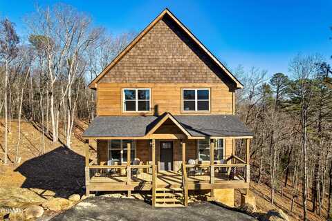1653 parkway Terrace, Gatlinburg, TN 37738