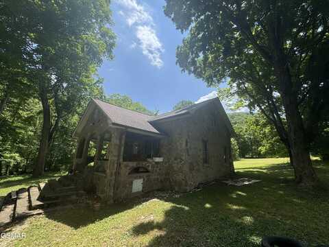 3528 Sugar Camp Cir Circle, Sevierville, TN 37862
