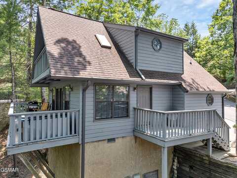 2733 Timber Way, Pigeon Forge, TN 37863