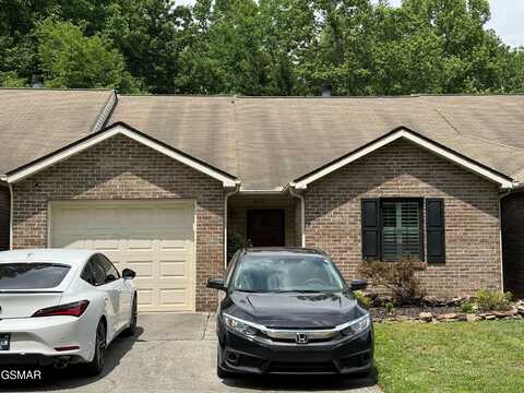 8676 Denmark Street, Knoxville, TN 37931