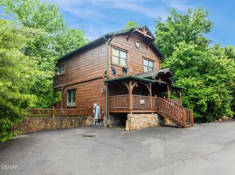 4535 Holly Forest Way, Sevierville, TN 37876