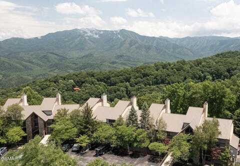 1130 Ski View Drive, Gatlinburg, TN 37738