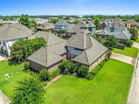 929 Carondelet Drive, Lake Charles, LA 70605