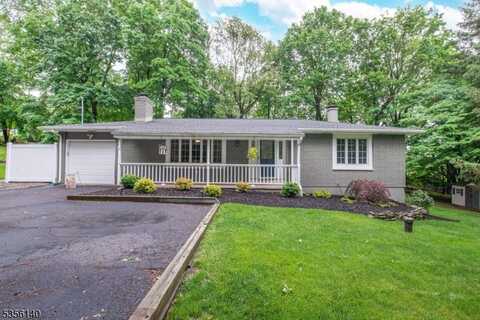 123 Fairmount Ave, Chester, NJ 07930
