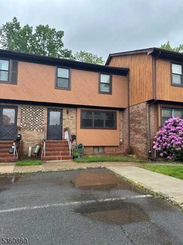 205 Merrywood Dr, Edison, NJ 08817