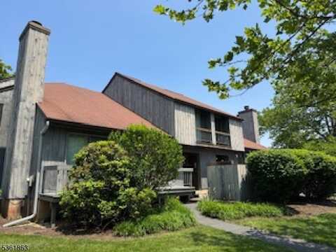 300 Gemini Drive 4C, Hillsborough, NJ 08844