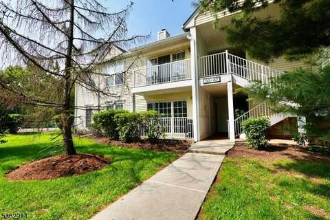 33 Rachel Ct, Franklin, NJ 08823