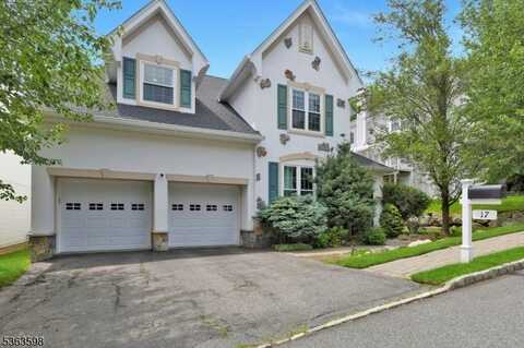 17 Crooked Hl, Oakland, NJ 07436