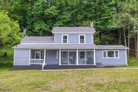 18 Ann St, Knowlton Twp., NJ 07832