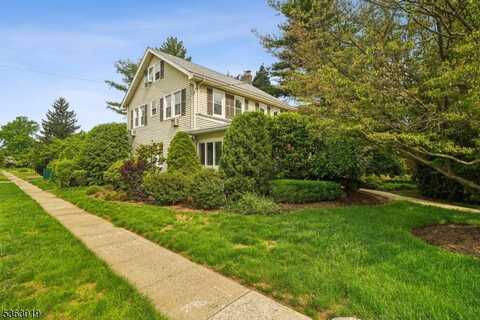 303 Tuttle Pkwy, Westfield, NJ 07090