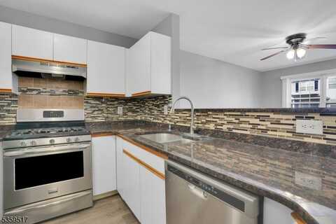 215 Sheffield Ct, Denville, NJ 07834