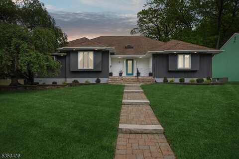 2 Reid St, West Orange, NJ 07052