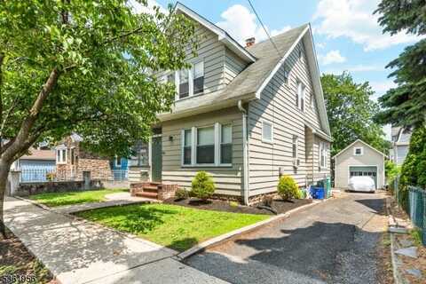 90 Bell St, Belleville, NJ 07109