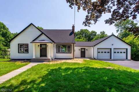 5 Dalrymple St, Randolph, NJ 07869