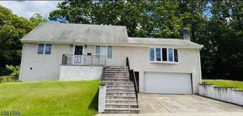 21 Kay Rd, Woodland Park, NJ 07424