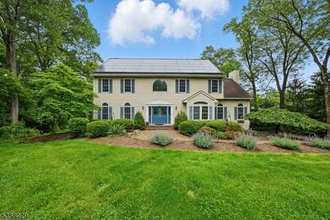 21 Sheep Hill Rd, Boonton, NJ 07005