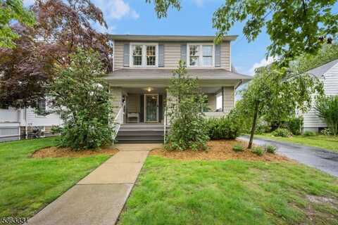 417 Warren Ave, Hohokus Boro, NJ 07423