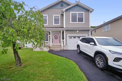 59 Guy St, Dover, NJ 07801