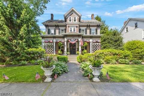 228 Mansfield St, Belvidere, NJ 07823