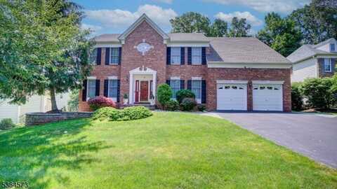 88 Vanderveer Dr, Bernardsville, NJ 07920