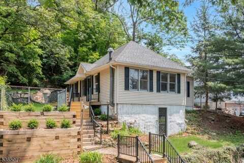 358 Lakeview Ave, Ringwood, NJ 07456