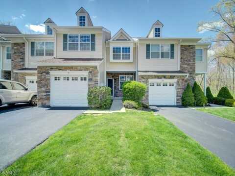 44 Lamerson Cir, Mount Olive Twp., NJ 07828