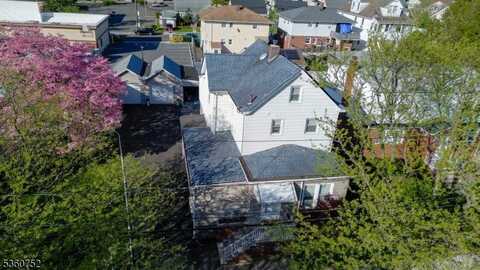 125 Terrace Ave, Lodi, NJ 07644